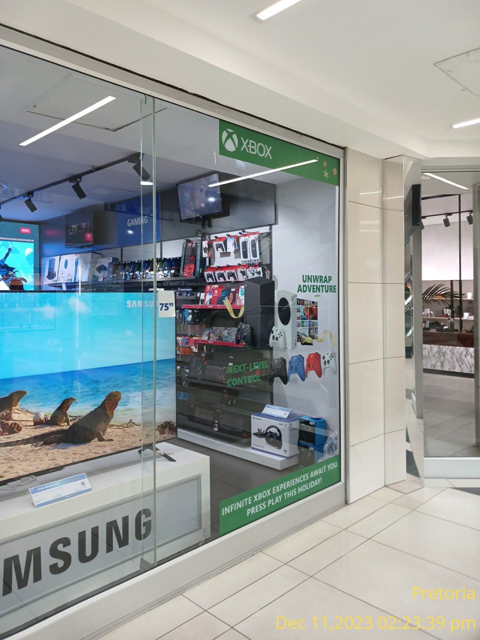 INCREDIBLE CONNECTION XBOX Grapevine Retail